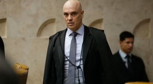 Donald Trump elegeu o ministro Alexandre de Moraes à condição de inimigo público do Governo americano.