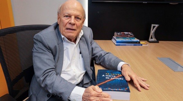 Sá Leitão