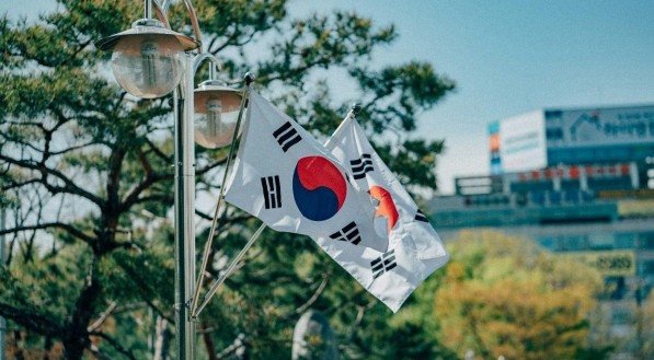 Bandeira da Coreia do Sul hasteada