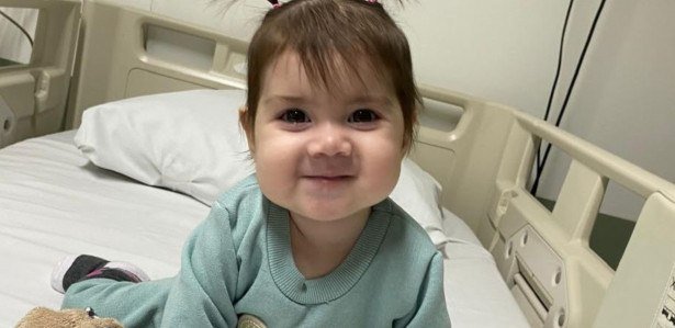 Bebê de 11 Meses de Recife Inicia Luta por Transplante de Medula em São Paulo.