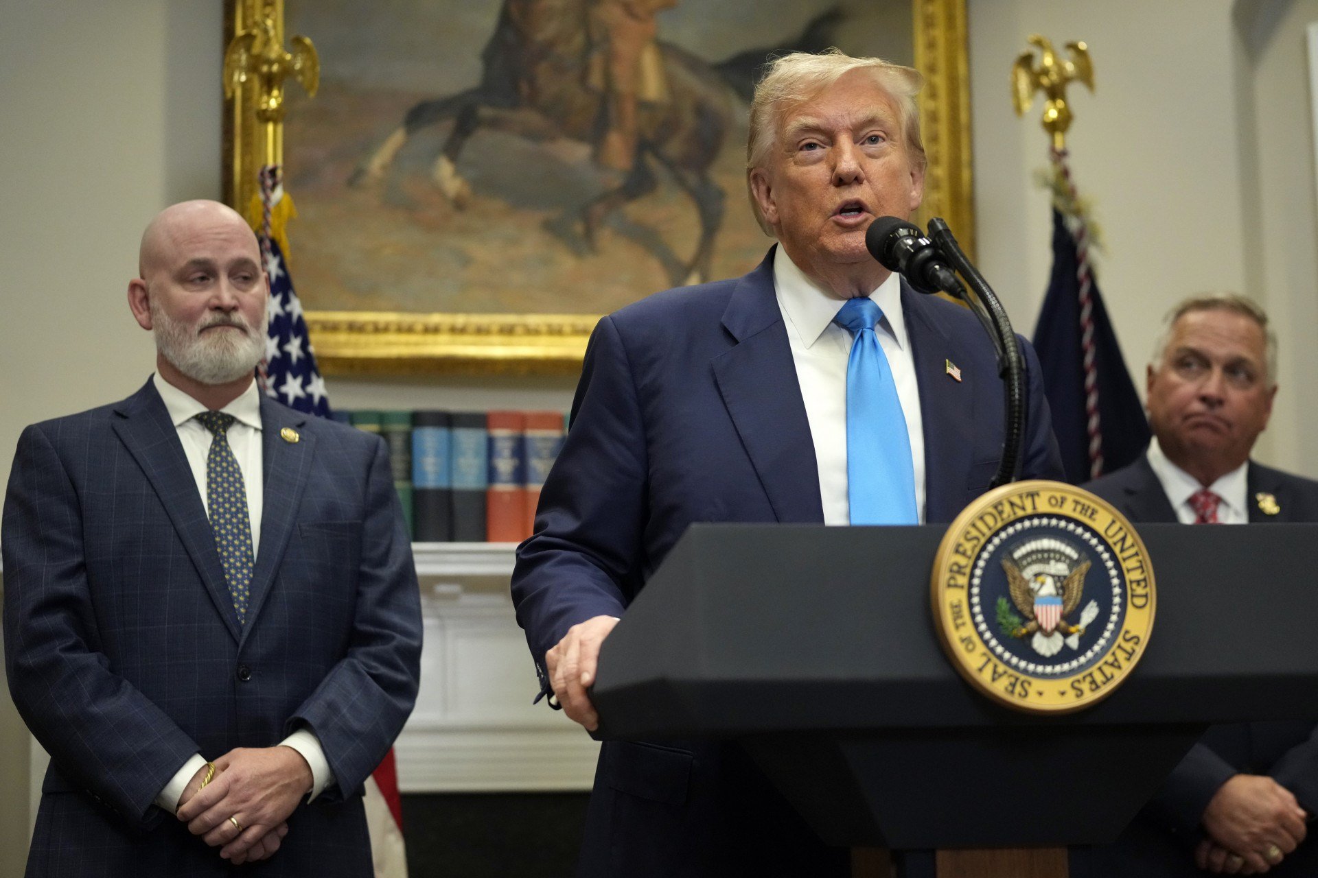 Trump impõe tarifa de 50% a produtos brasileiros: café, carne e frutas estão entre os mais afetados