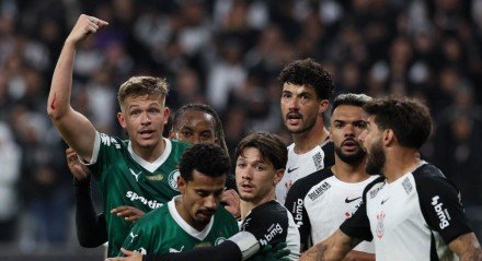 Zaga do Palmeiras Vira Preocupação Após Dérbi e Derrota na Copa do Brasil