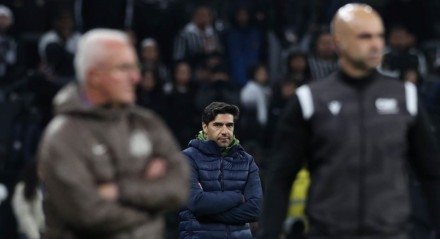 Abel Ferreira durante o Derby da Copa do Brasil. (Foto: Cesar Greco/Palmeiras).