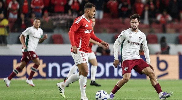 Colorado é derrotado pelo Fluminense por 2 a 1 no jogo de ida das oitavas de final