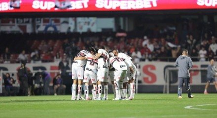 Jogador foi substituído ainda no primeiro tempo da vitória do Tricolor sobre o Athletico por 2 a 1, na última quinta, pela Copa do Brasil.