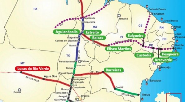 Mapa do Nordeste com previsão da Transnordestina indo até o encontro da Ferrovia Norte Sul.