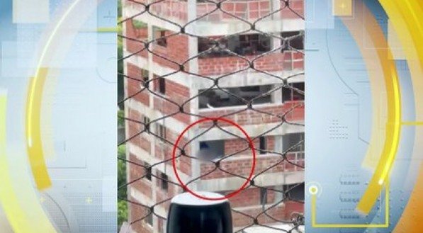 exposto: construtor se masturba em obra observando moradora vizinha - jornalista registra ato e luta por justiça