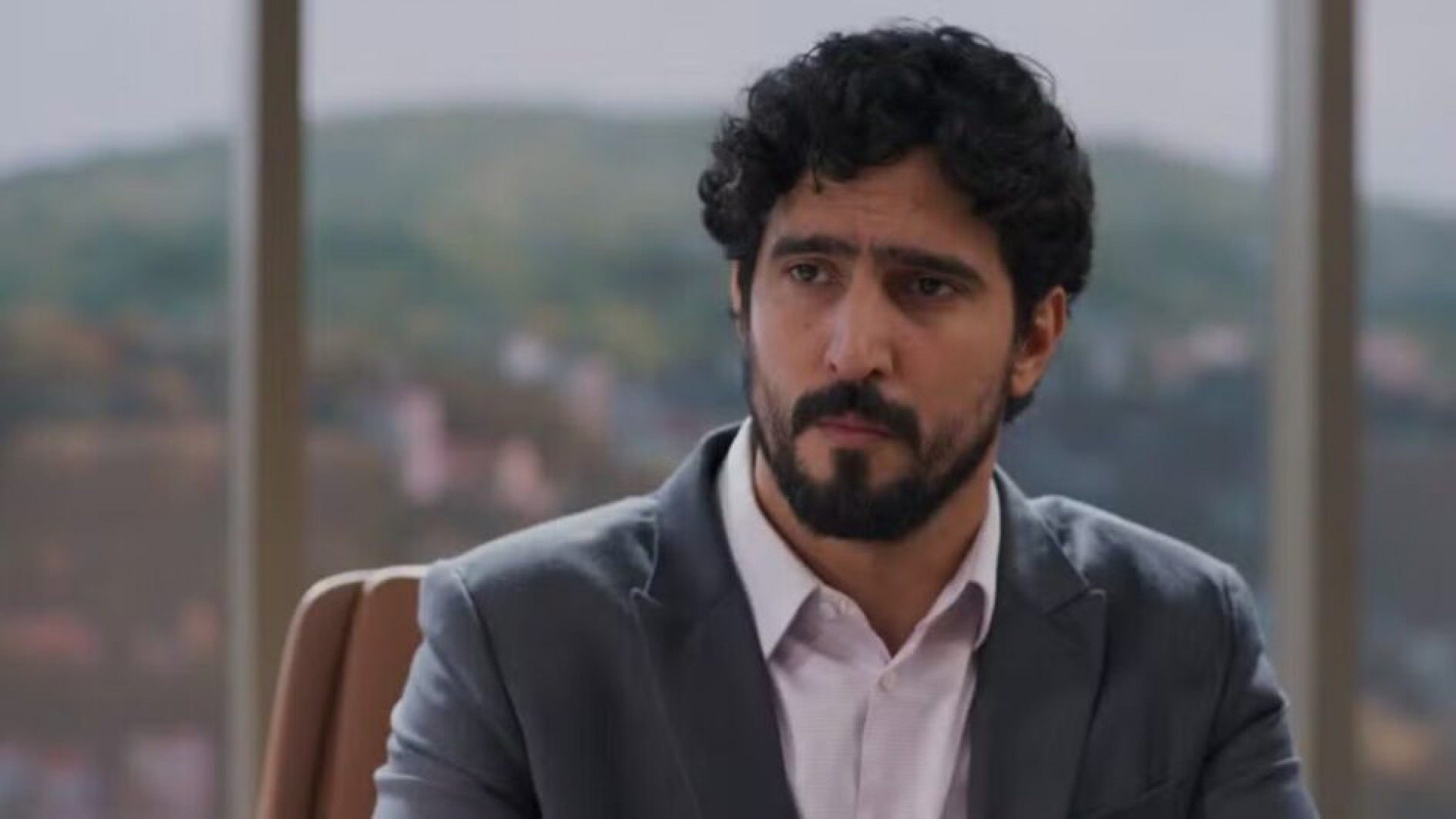 Resumo da novela Vale Tudo hoje (01/08): Veja resumo, horário e quando termina a trama