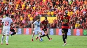 Imagem da partida entre Sport e Bahia, pela Série A do Brasileiro.