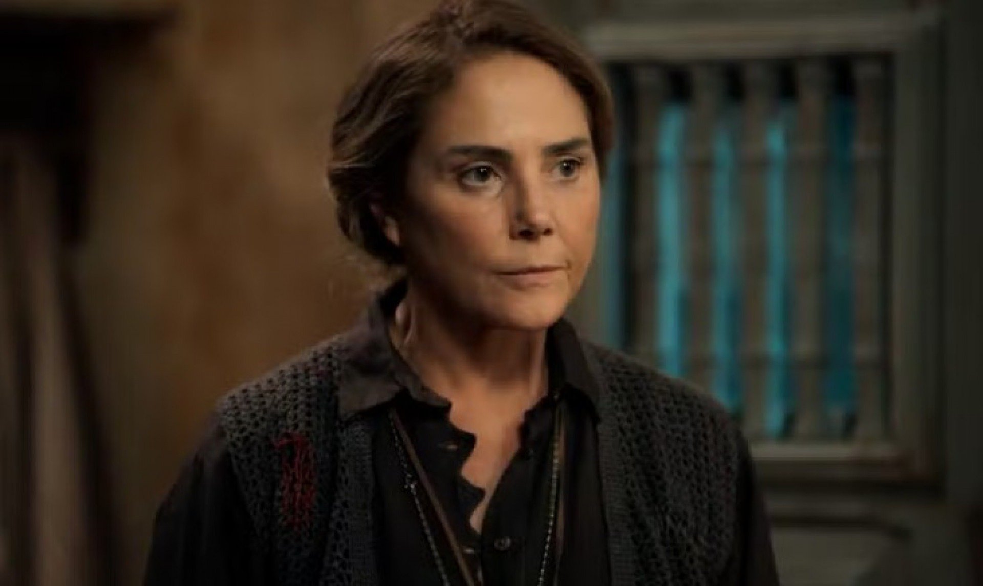 Zulma vai morrer em Êta Mundo Melhor? Vilã será atingida por fogo