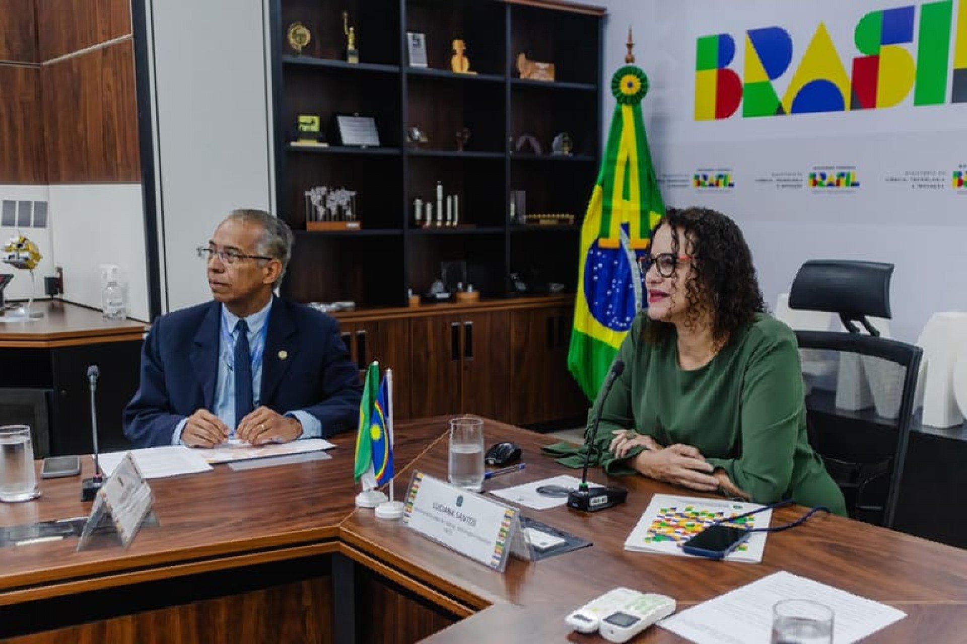 Bolsa Futuro Digital inicia formação de jovens em tecnologia com apoio financeiro e foco em empregabilidade
