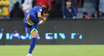A camisa 10 do Brasil marcou dois gols contra a ColÃŽmbia, na decisÃ£o da Copa AmÃ©rica feminina, neste sÃ¡bado (2), no EstÃ¡dio Casa Blanca.