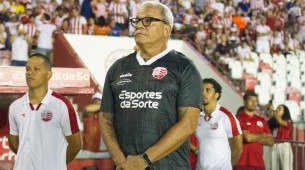 Hélio dos Anjos, técnico do Náutico