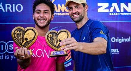 Surpresa na 11ª etapa do Circuito Beach Tennis realizado na Arena Sunset, em São José dos Campos (SP), que contou com transmissão do canal PlayBT no Youtube.