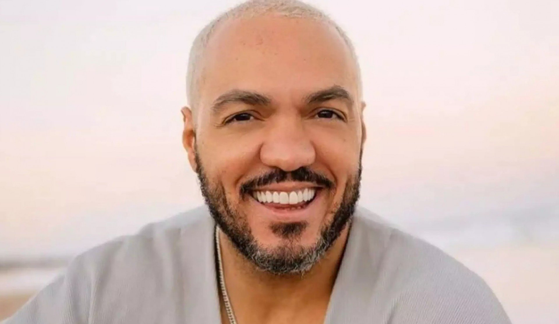 Belo estreia nas novelas da Globo com "Três Graças"; conheça o personagem