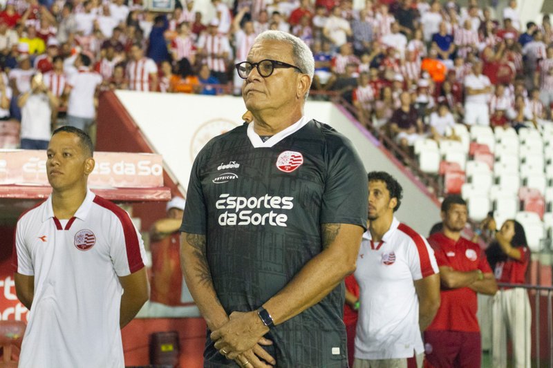 Hélio dos Anjos, técnico do Náutico