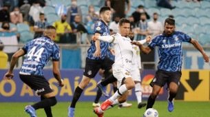 Duelo entre Grêmio e Sport no Brasileirão de 2021