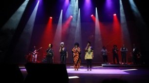Festival reúne público no Recife em defesa da equidade racial e da presença de mulheres negras no comando das empresas