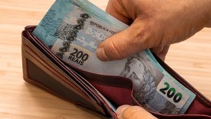 coluna-e-da-sua-conta