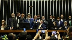 O grupo apresentou como pauta uma lista batizada como "pacote de paz"