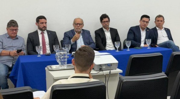 Deputados de oposição na Assembleia Legislativa de Pernambuco (Alepe) 