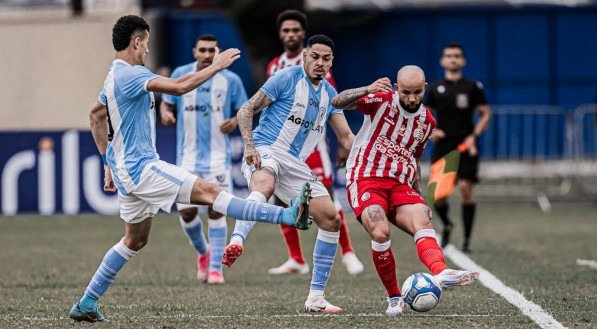 Duelo entre Londrina e Náutico pela Série C 2024