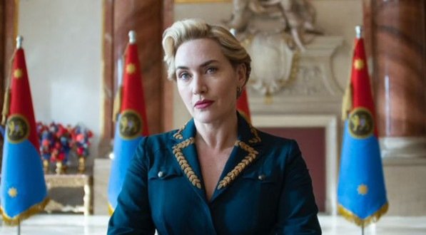 Imagem da série "O Regime"