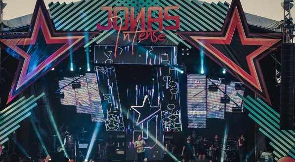 Jonas Intense