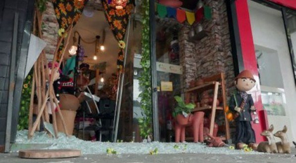 flagra de invasão noturna em loja causa prejuízo de 20 mil reais: uma análise sobre a segurança no comercio de Recife