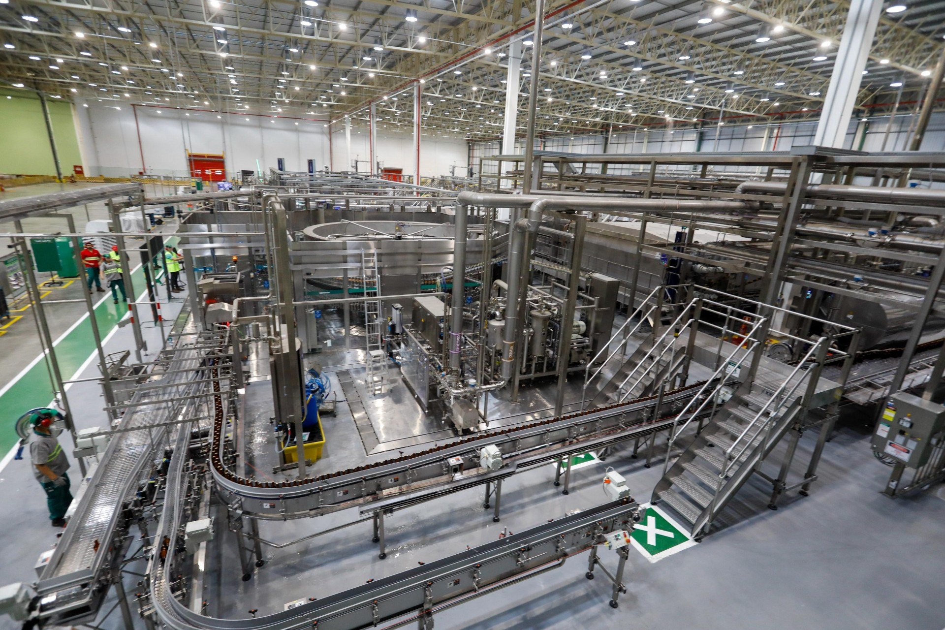 Cervejaria amplia produção em Igarassu com investimento de R$ 1,2 bilhão