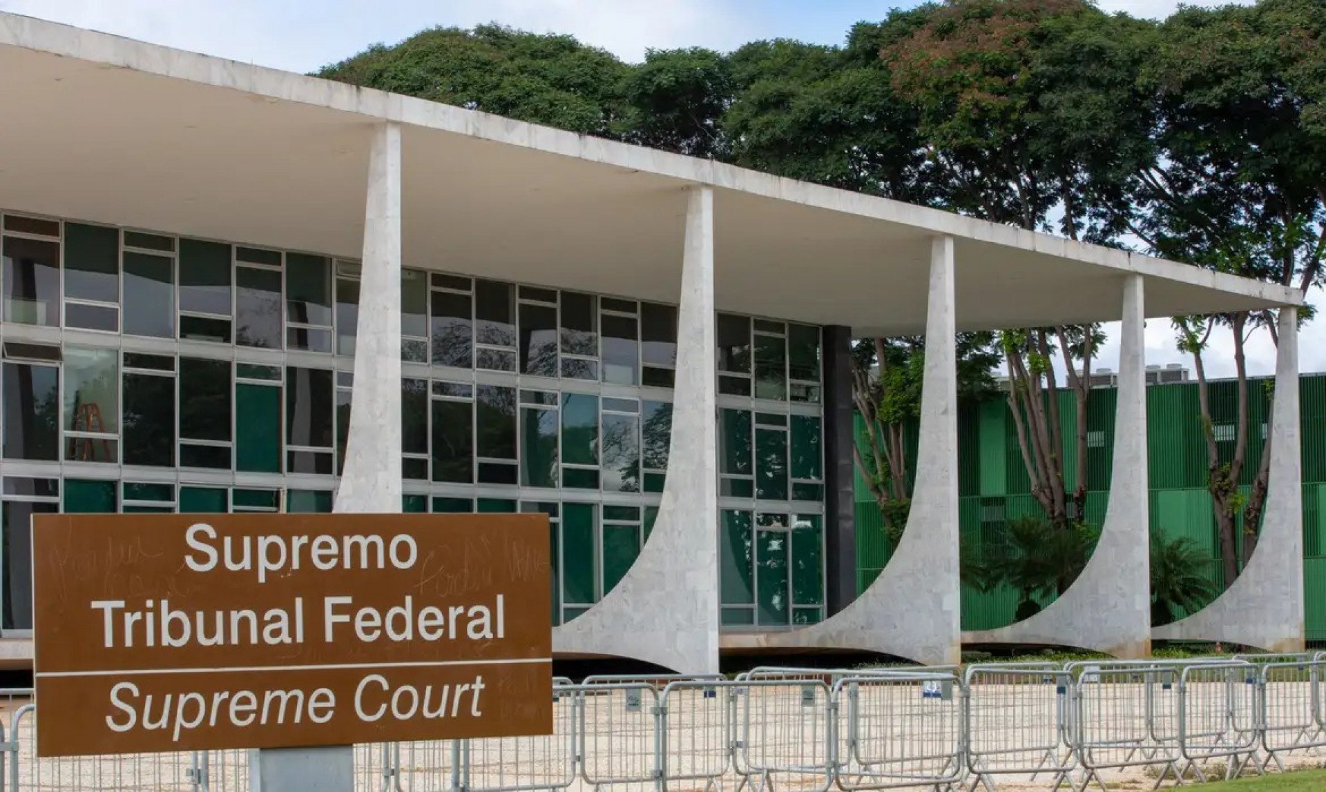 Câmara quer endurecer regras para deputados que participarem de motins