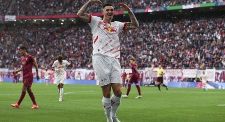 Manchester United chega a acerto com Leipzig pela contratação de artilheiro