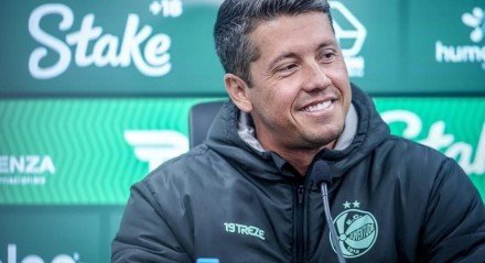 O Papo entrou em contato com outro gigante brasileiro para contar com o goleiro por empréstimo, até o final do ano, com opção de compra.