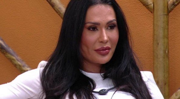 Gracyanne Barbosa vira evangélica após passagem polêmica no BBB