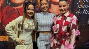 Priscila Senna anuncia Maiara & Maraisa na gravação do DVD de 15 anos no Marco Zero.