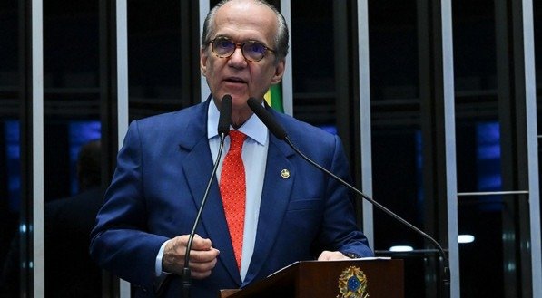 O senador Fernando Dueire (MDB-PE)