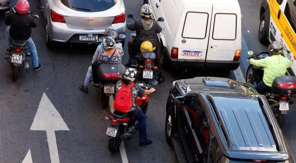 Emergências com motociclistas adiam cirurgias complexas no SUS
