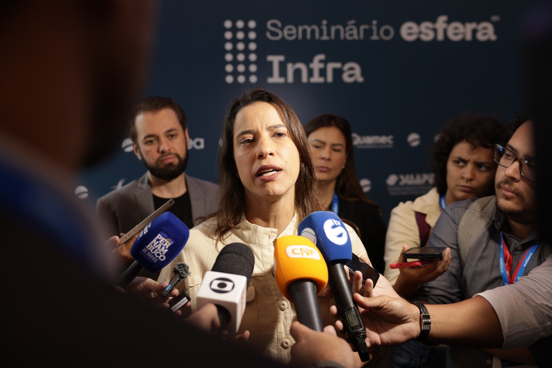 Raquel Lyra destaca investimentos e oportunidades no primeiro Esfera Infra realizado no Nordeste