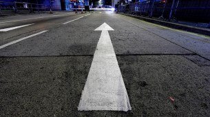 A diferença entre elas não está no salário, nem na quantidade de trabalho. Está em algo muito mais profundo e, infelizmente, invisível: o propósito