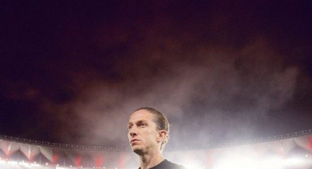 Filipe Luís analisa duelo e destaca falta de consistência defensiva para Libertadores: “não tivemos a solidez que eu gosto”