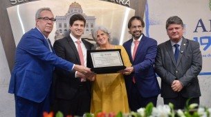 Solenidade na Alepe homenageia os 78 anos do PSB e o ex-governador Eduardo Campos