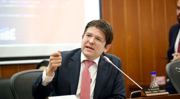 Miguel Uribe
