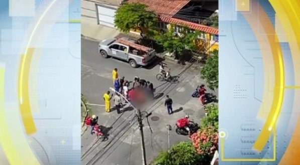 câmeras de segurança capturam perseguição de moradores a suspeito de assaltos em Casa Amarela: população age na ausência de segurança