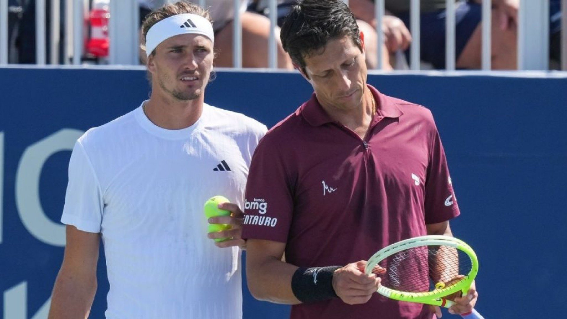 Melo vai às oitavas em Cincinnati ao lado de Zverev