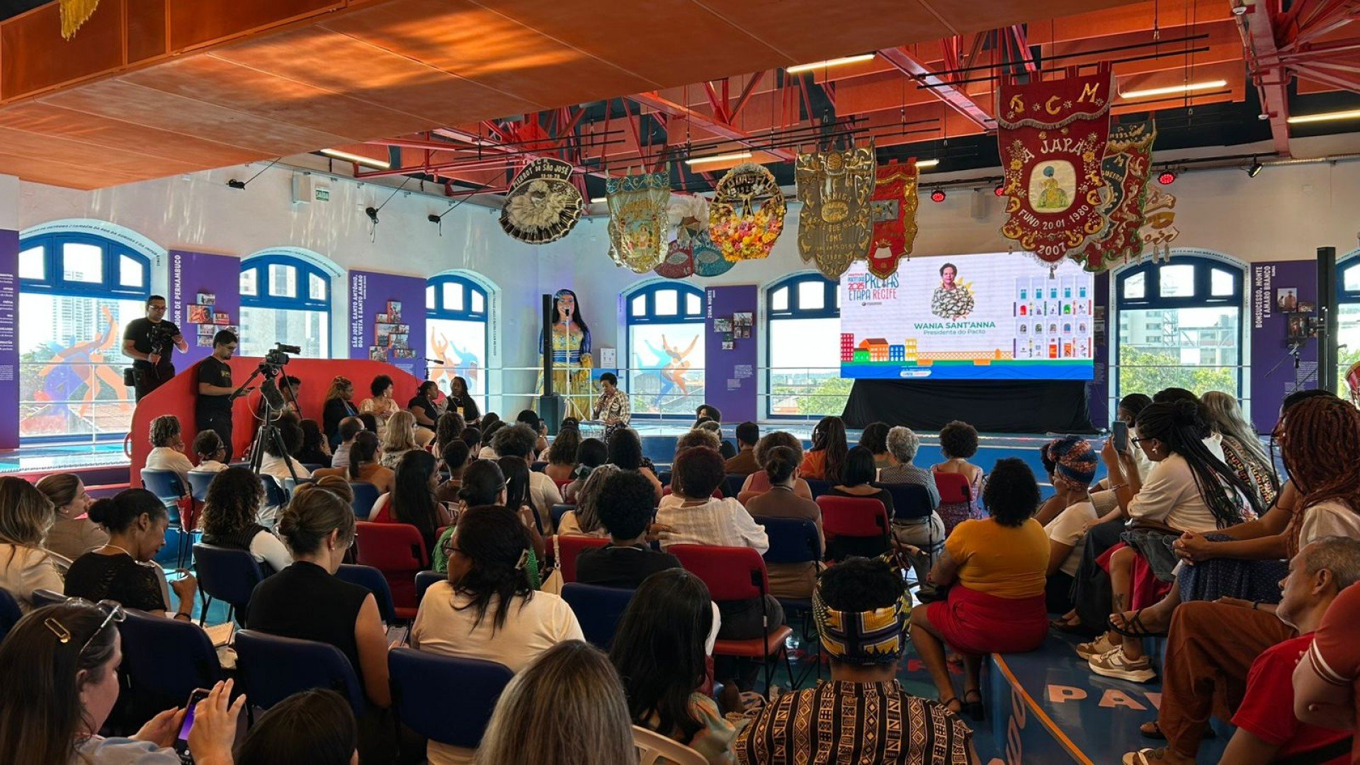 Festival Pacto das Pretas chega ao Recife com debate sobre inclusão de negras no mercado corporativo