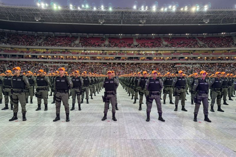 Solenidade de formatura dos novos policiais militares foi marcada pela emoção