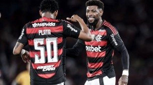 Plata e Emerson Royal, jogadores do Flamengo