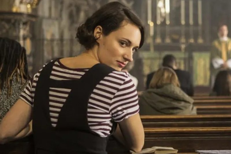 Fleabag é uma produção britânica criada e estrelada por Phoebe Waller-Bridge mistura humor ácido e drama existencial,