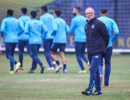 Grêmio dispensa quatro jogadores; a tendência é que a lista aumente nos próximos dias