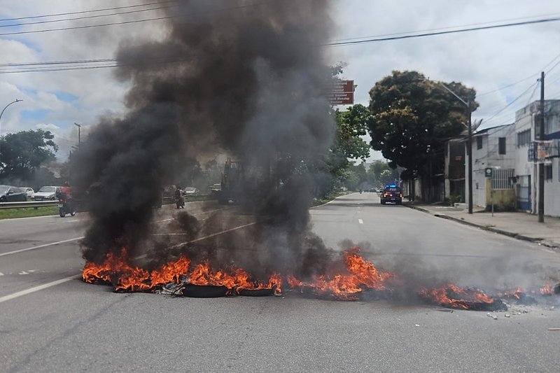 Protesto por ampliação do Minha Casa, Minha Vida, na BR-101